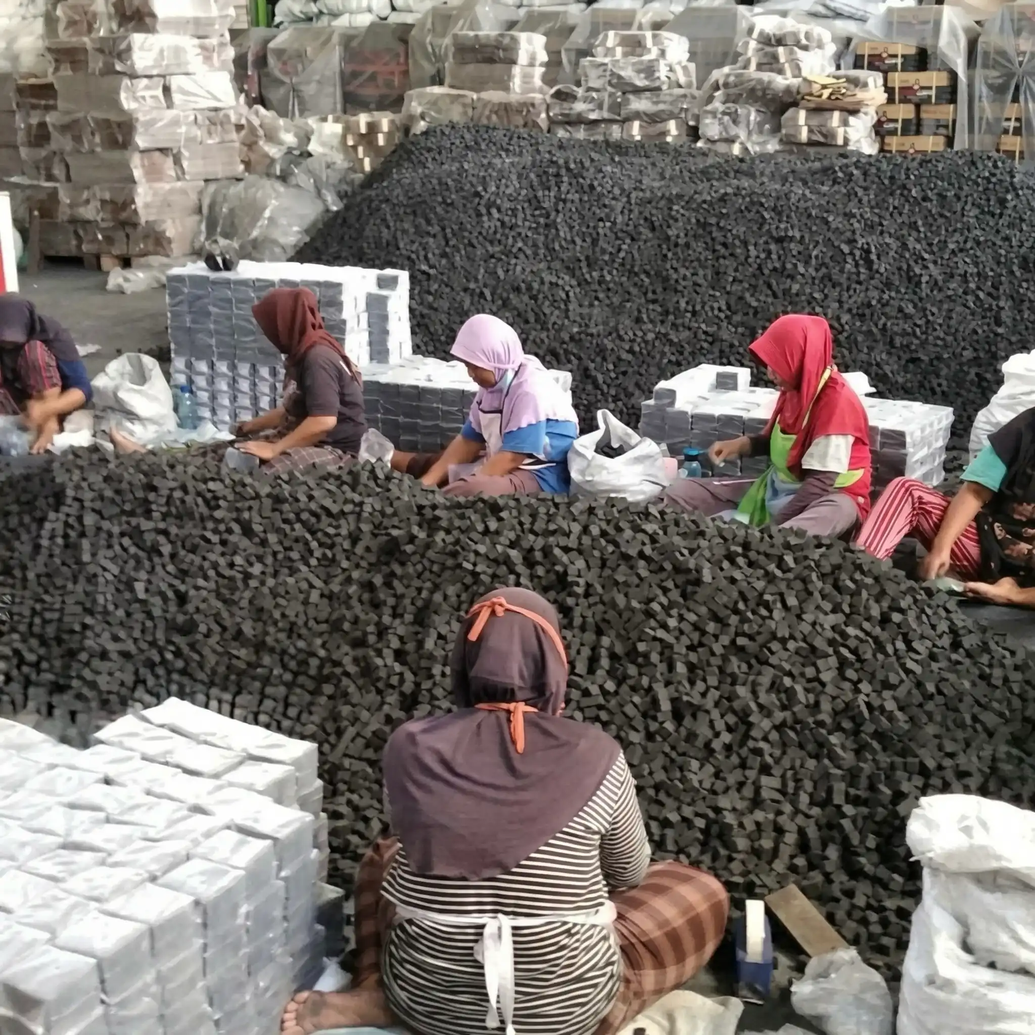 Charcoal Packing Process 2(1)